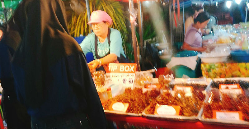 チェンマイのサタデーマーケット(土曜市)